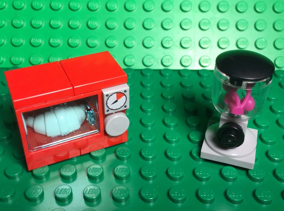 Lego City Town Mini Figure Microwave Oven,Blender With croissant,2