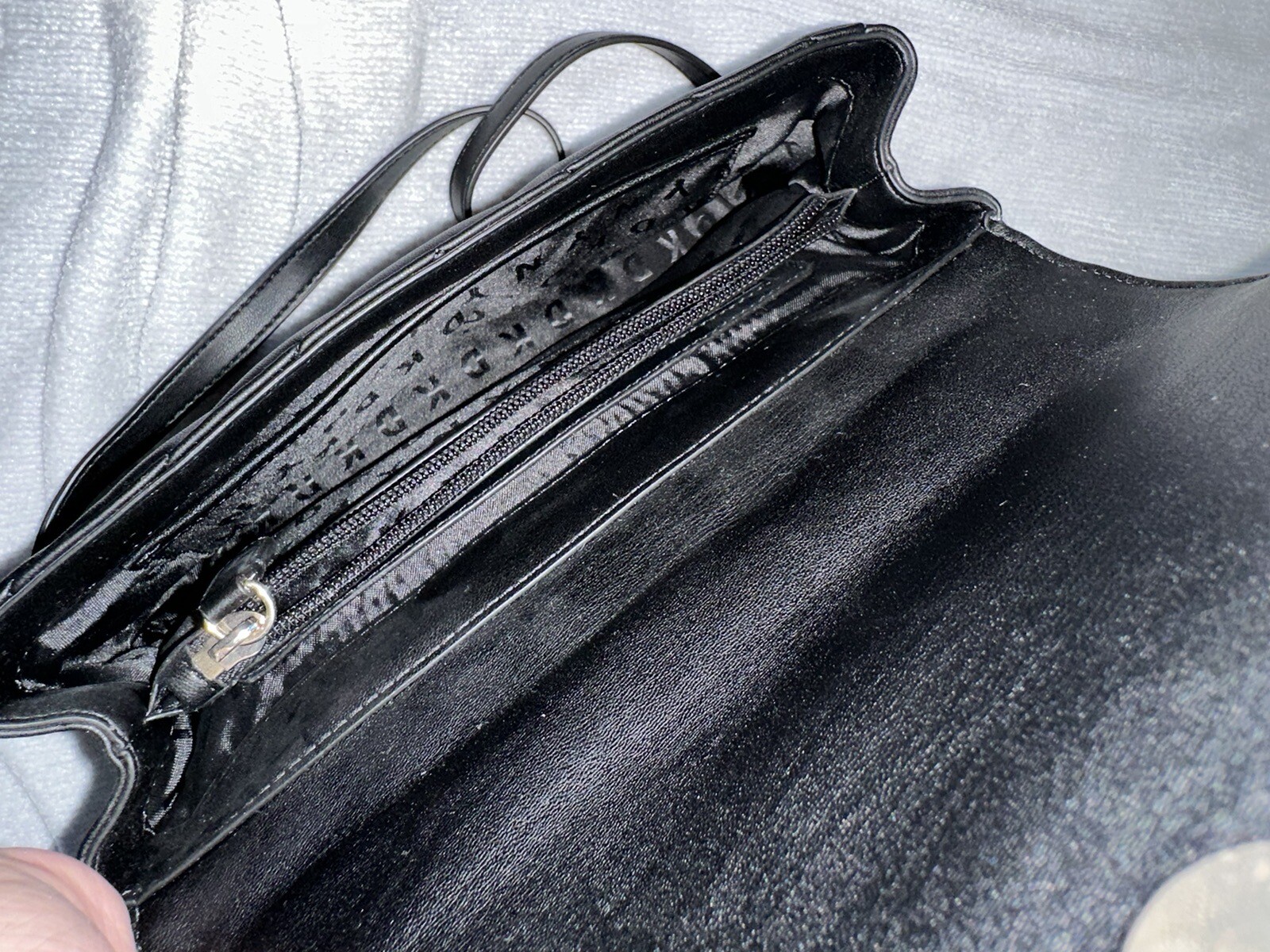 DKNY Black Veronica Large Quilted Shoulder/Crossbody … Gem