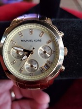 Ladies Goldtone Michael Kors Watch Champaign Dial Chronograph MK 5132