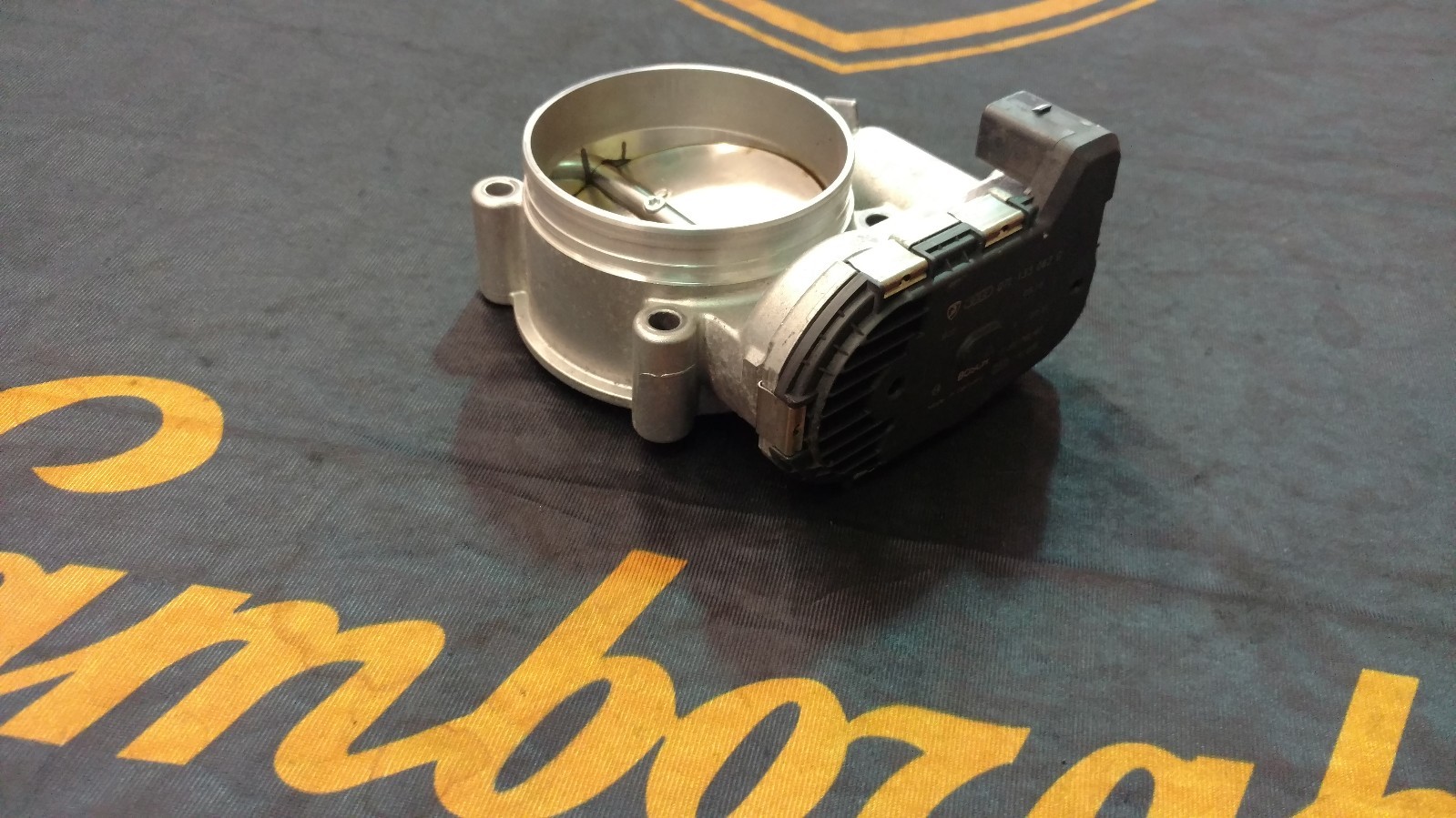 LAMBORGHINI HURACAN AUDI R8 AIR INTAKE THROTTLE BODY ACTUATOR OEM 07L133062G 3
