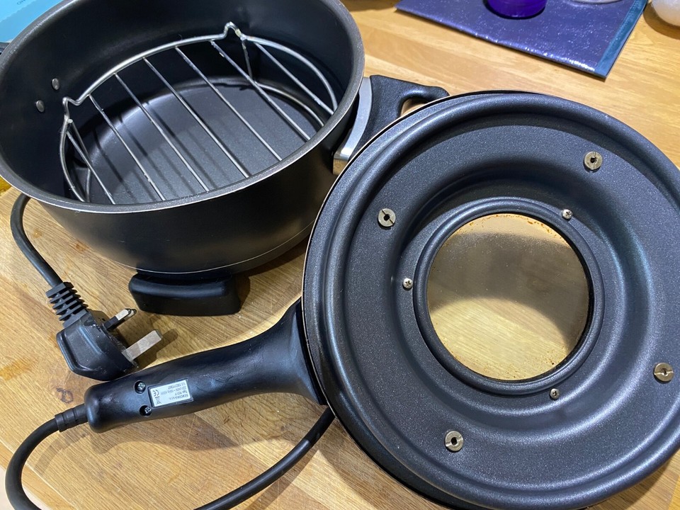 Standard 2l Remoska Electric Cooker With Glass Lid, Rack & Stand eBay