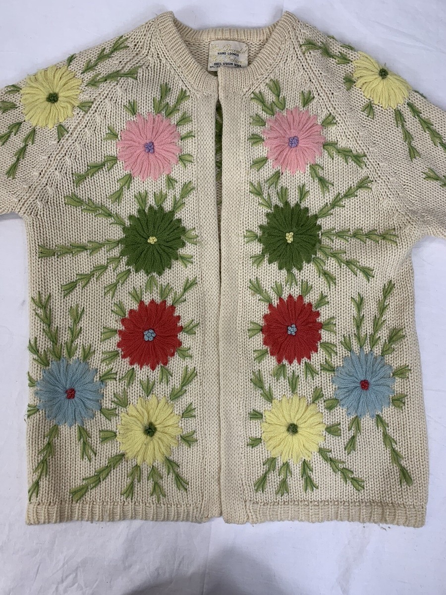 Vintage '40s '50s Flower Embroidered Knit Granny Boho Vintage '40s '50s Flower Embroidered Knit Granny Boho