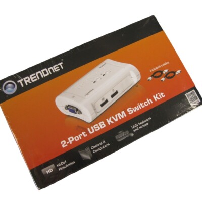TRENDnet Tk207 2-port USB KVM Switch Kit with Cables VGA High Def White NIB