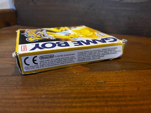 Pokémon Yellow Version Special Pikachu Edition (Nintendo Game Boy, 1999) - Picture 6 of 9