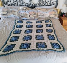 Vintage Crochet Afghan Handmade Granny Square 3D Blue Roses Blanket Throw 50x42