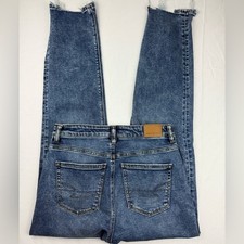 American Eagle highest rise mom Jeans size 4 Long