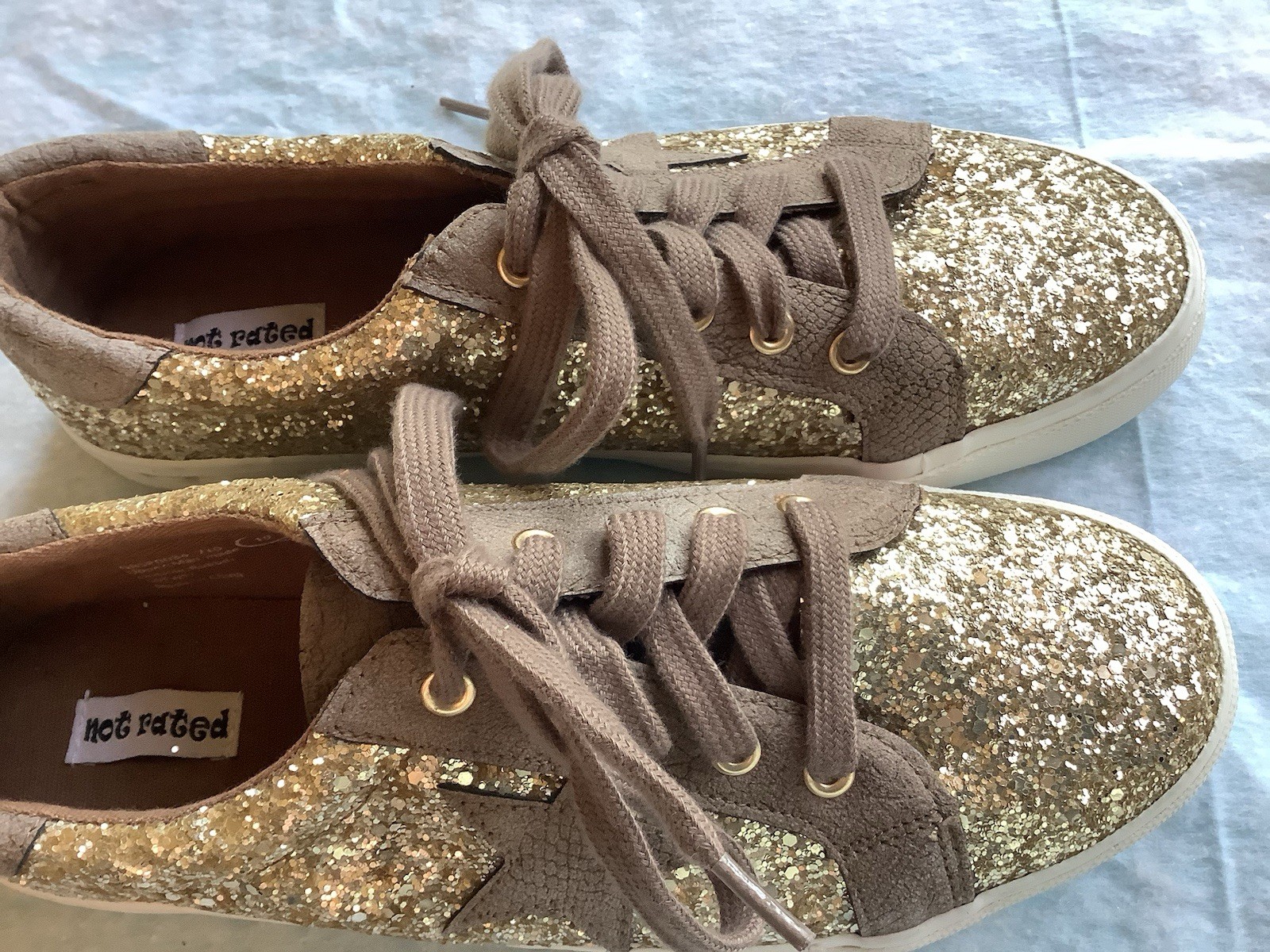 Women’s Not Rated Sparkle Sneakers, EUC, Size 10