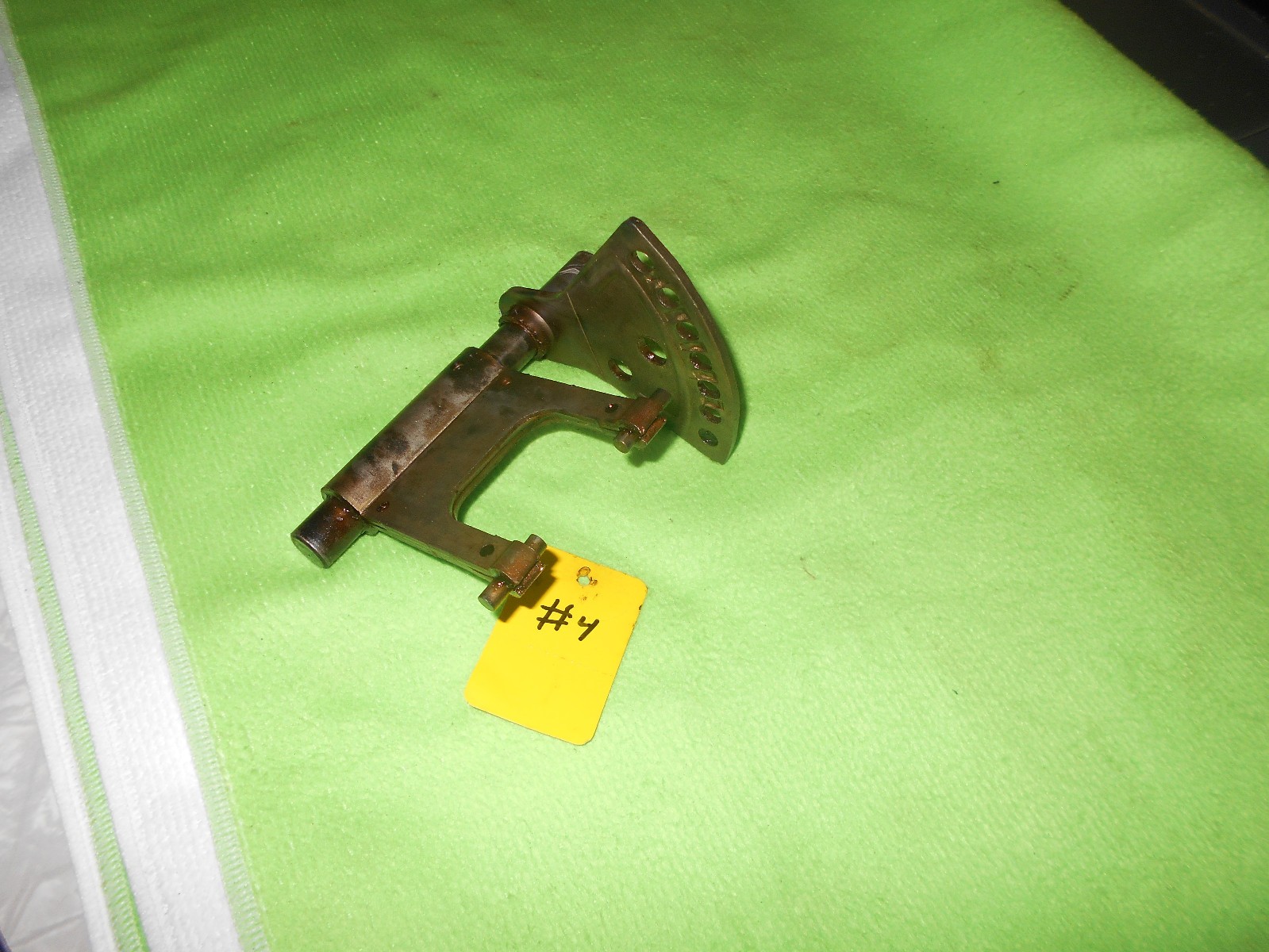 Foto 14 di 24