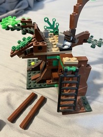 Lego Star Wars Set 7956 Ewok Attack Complete