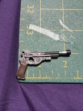 Hot Toys TMS015 Mandalorian Child Deluxe - 1/6th Scale Blaster Pistol