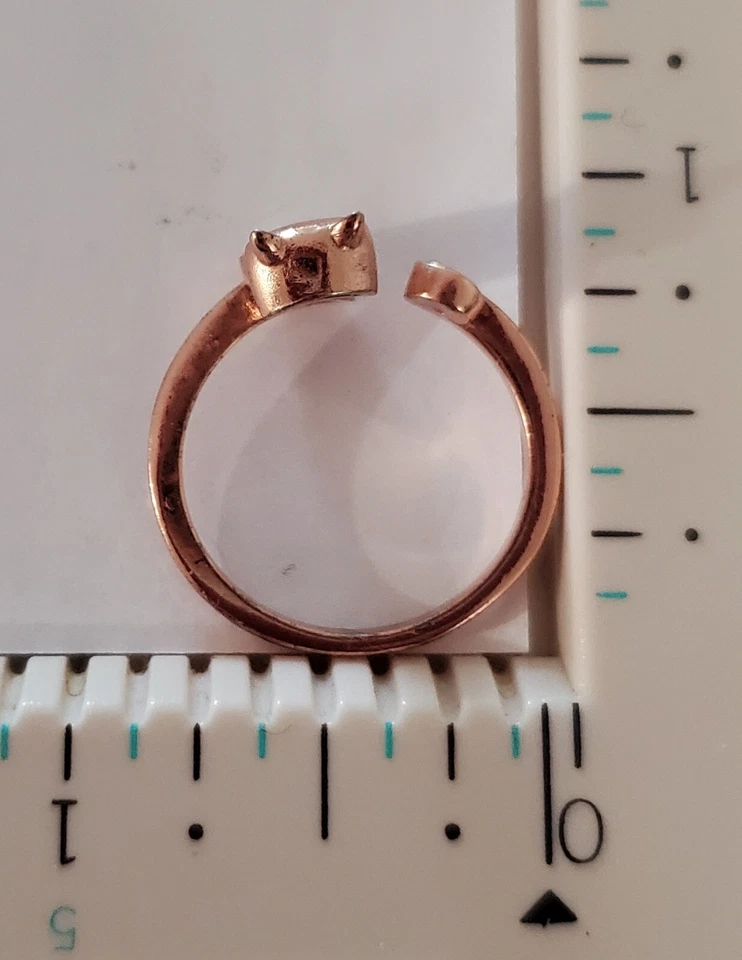 Anillo envolvente para gato efecto ronroneo tono oro rosa vidrio verde estrás talla 7 Foto 3 de 4