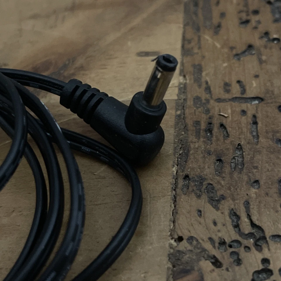 DYNEX SWITCHING ADAPTER +9V 500mA ASUC12A-090080 (PHILIPS RAZOR) (D-1) - Image 3 of 4