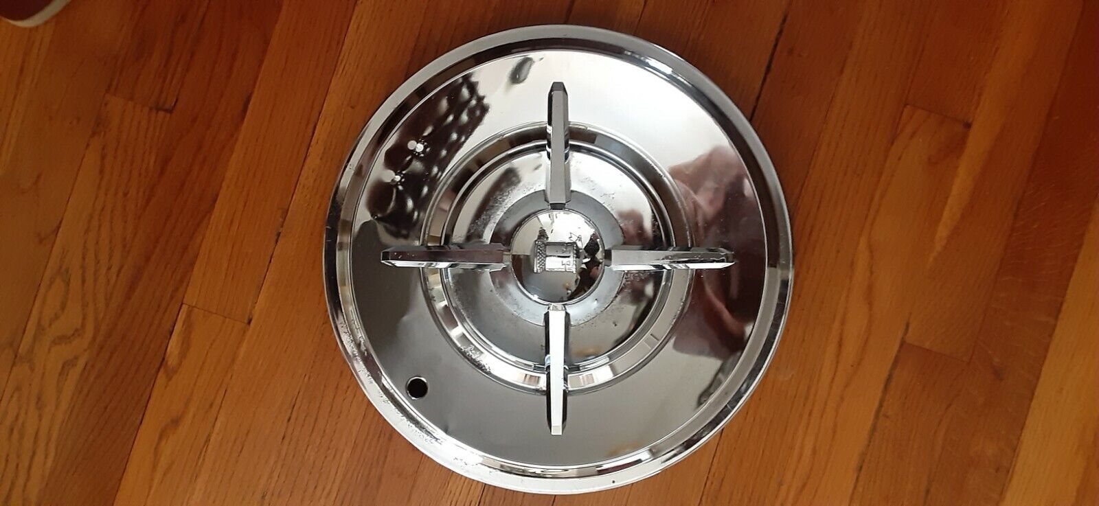 Lancer hubcaps, size 14, decent condition, Original. Korzystna popularność