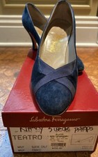 Ferragamo Teatro Navy Suede Calf Skin Pump 9.5 AA Criss Cross Ribbon Made Italy