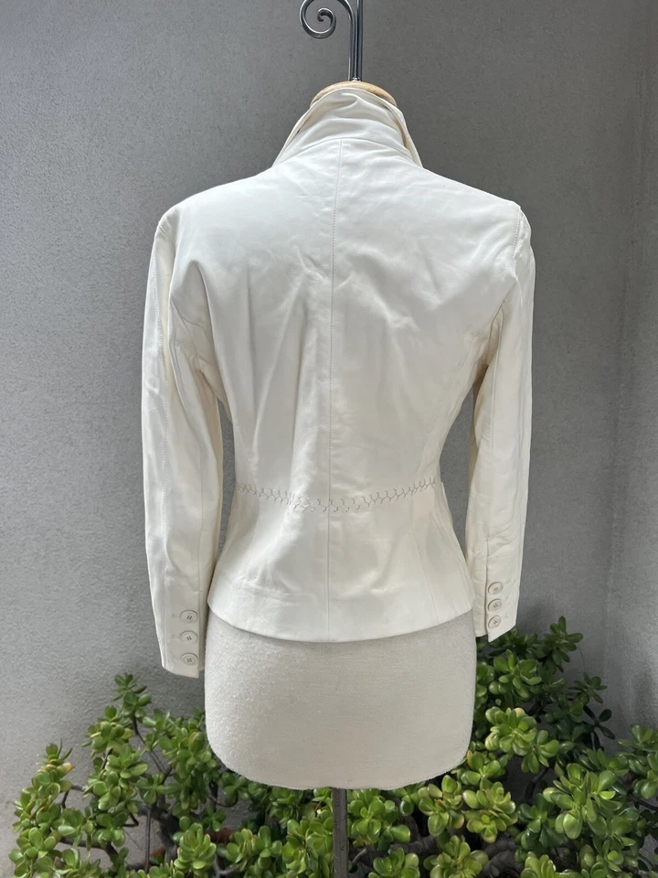 Chaqueta de Cuero Por Donna Karan Colección Marfil Piel de Cordero Blazer Talla 10 Foto 3 de 4