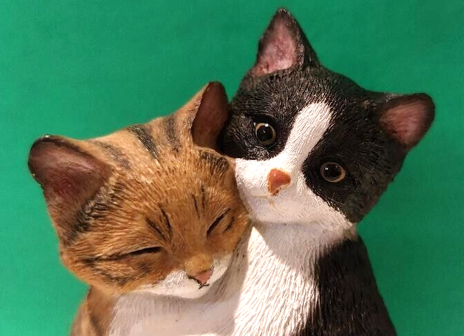 LENOX KITTY SWEETHEARTS -- Valentine CAT sculpture -- NEW in BOX