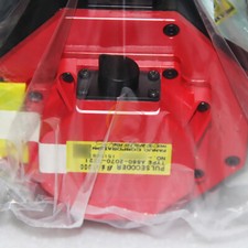 ONE FANUC Servo Motor A06B-2078-B303 NEW