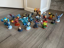 Activision Skylanders Action Figures Lot Of 20
