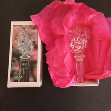 Mikasa Lead Crystal Bottle Stopper Wine Grapes Fruit Collection with Box