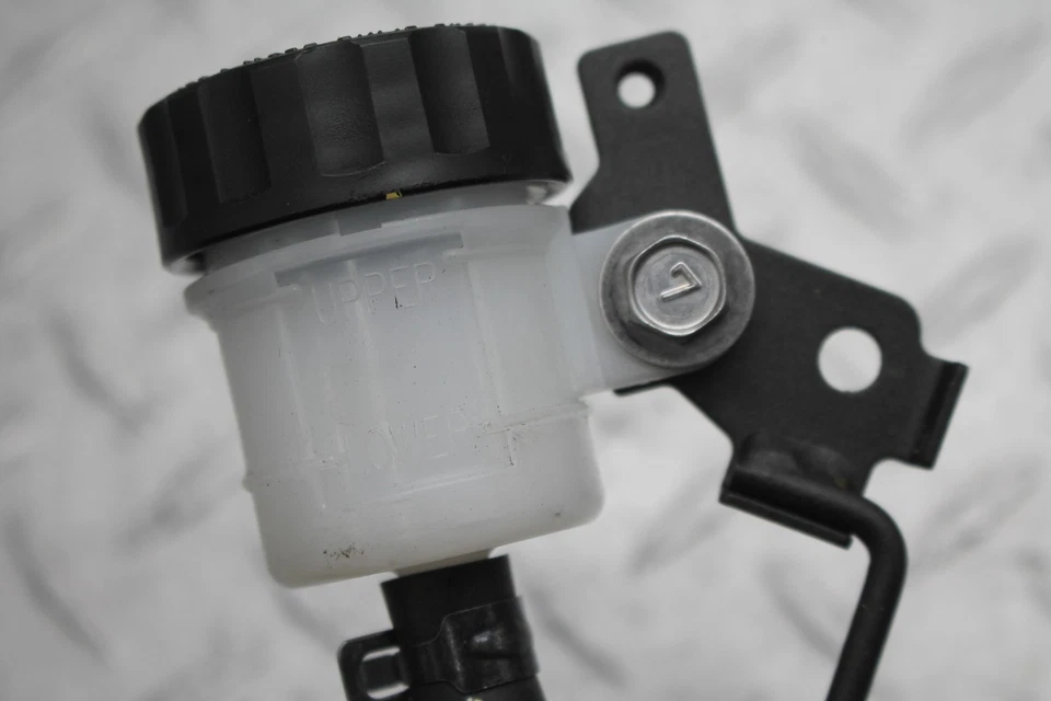 2024 川崎 NINJA EX500 ABS 后背制动大师 CYLINDER 带底价 — 第 3/4 张图片