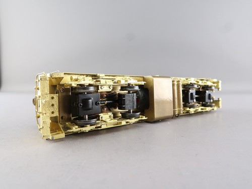 HO Brass Model - TCW The Car Works FM H-16-44 Fairbanks-Morse Road Switcher - Picture 18 of 19