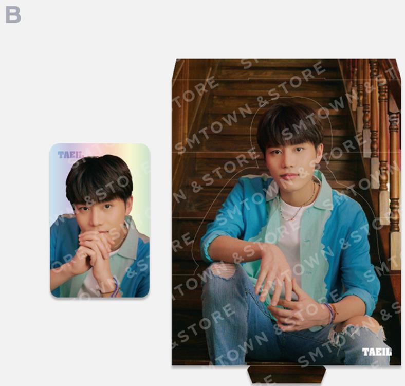 NCT 127 RETRO HOUSE SMTOWN OFFICIAL MD GOODS HOLOGRAM PHOTO CARD