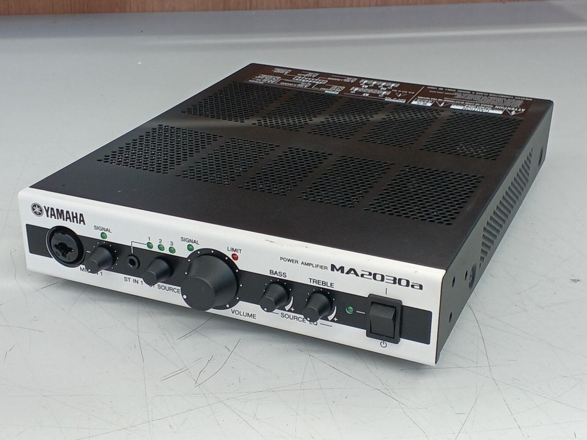 YAMAHA　MA2030a Power Amplifier ヤマハ YAMAHA MA2030a パワーアンプ(小中規模設備に最適なミキシング