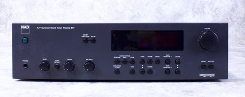 Nad 917 Preamp Preamplifier Old School Surround Sound Tuner FOR REPAIR - Picture 2 of 5