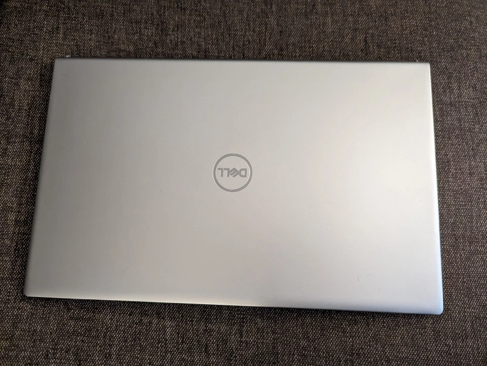 Dell Inspiron 15 5515 - Ryzen 5500U 8GB 256GB - Image 3 of 4