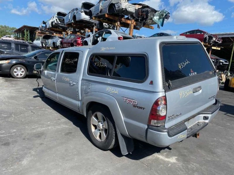 Door Lock Actuator Driver Left Front 2010 11 12 13 14 15 Toyota Tacoma - Image 3 of 4