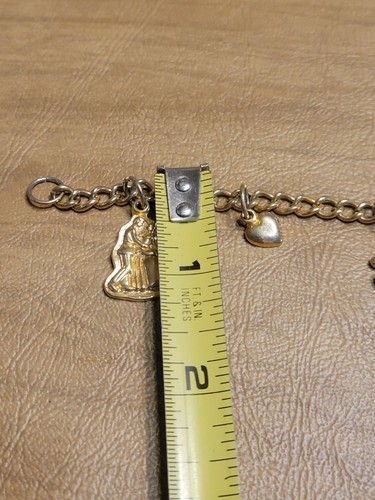 Bracelet Applause Charm Cinderella Prince Slipper Gold Tone Vintage Signed - Picture 11 of 22