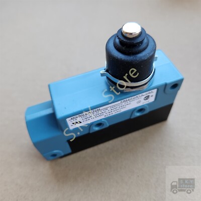 NEW BZE6-2RN LIMIT SWITCH for HONEYWELL MICROSWITCH  BZE62RN