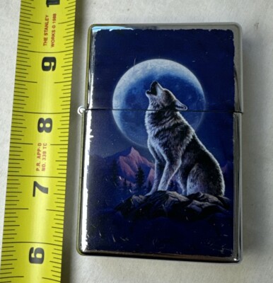 Large Star Lighter With Howling Wolf 903 M Series Big Size style. Wolves. 3 1/4 