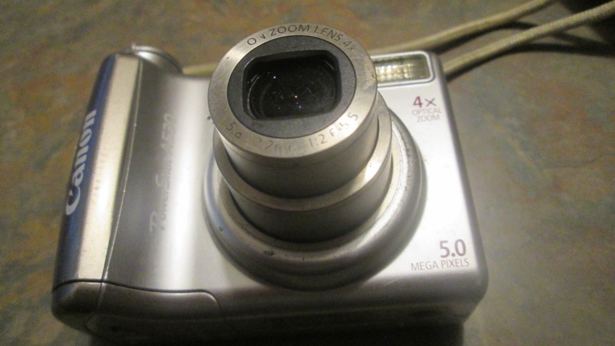 Canon PowerShot A530 Digital Camera 5.0MP 4x Optical Zoom