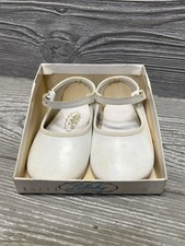 Vintage Lullaby Baby Shoes Size 4 Girl s White Mary Janes Original Box