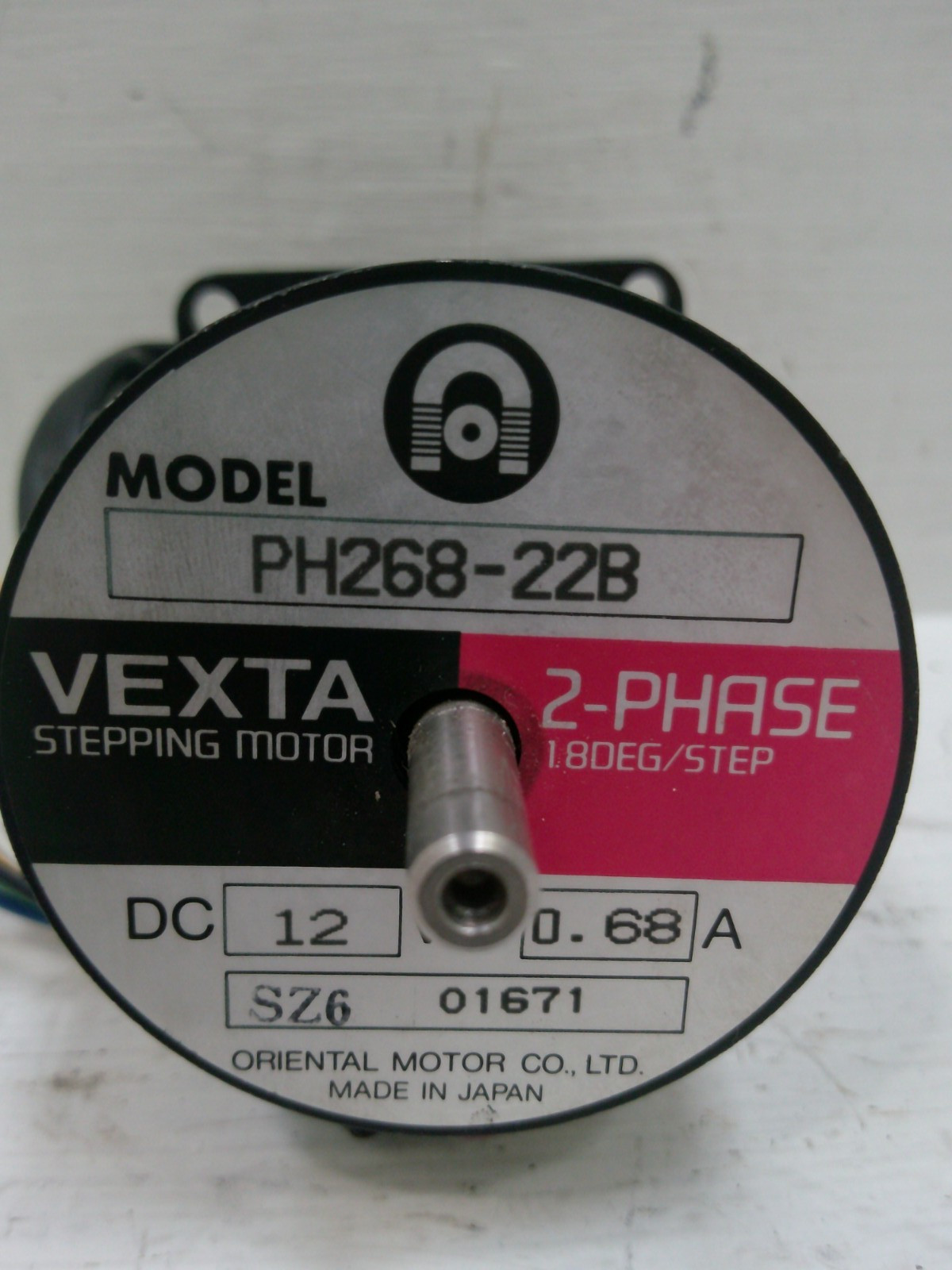 Oriental Motor PH268-22B VEXTA 2-Phase Stepping Motor 2-PH 12V-DC 0.68A