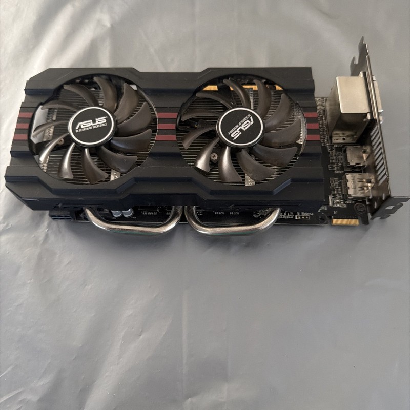 Asus DirectCU ii Radeon R9 270X 2GB DDR5 Graphics Card R9270X-DC2T-2GD5