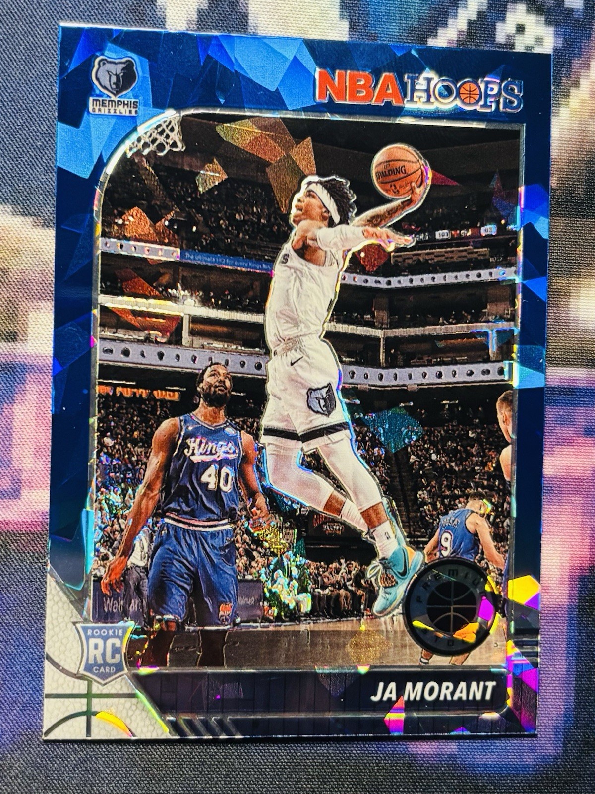 2019-20 NBA Hoops Premium Stock Ja Morant RC #259 Blue Cracked Ice Prizm