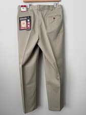 Farah Khaki Men s Dress Pants Easy Fit Pleated Front Khaki W34 X L30 New w Tags