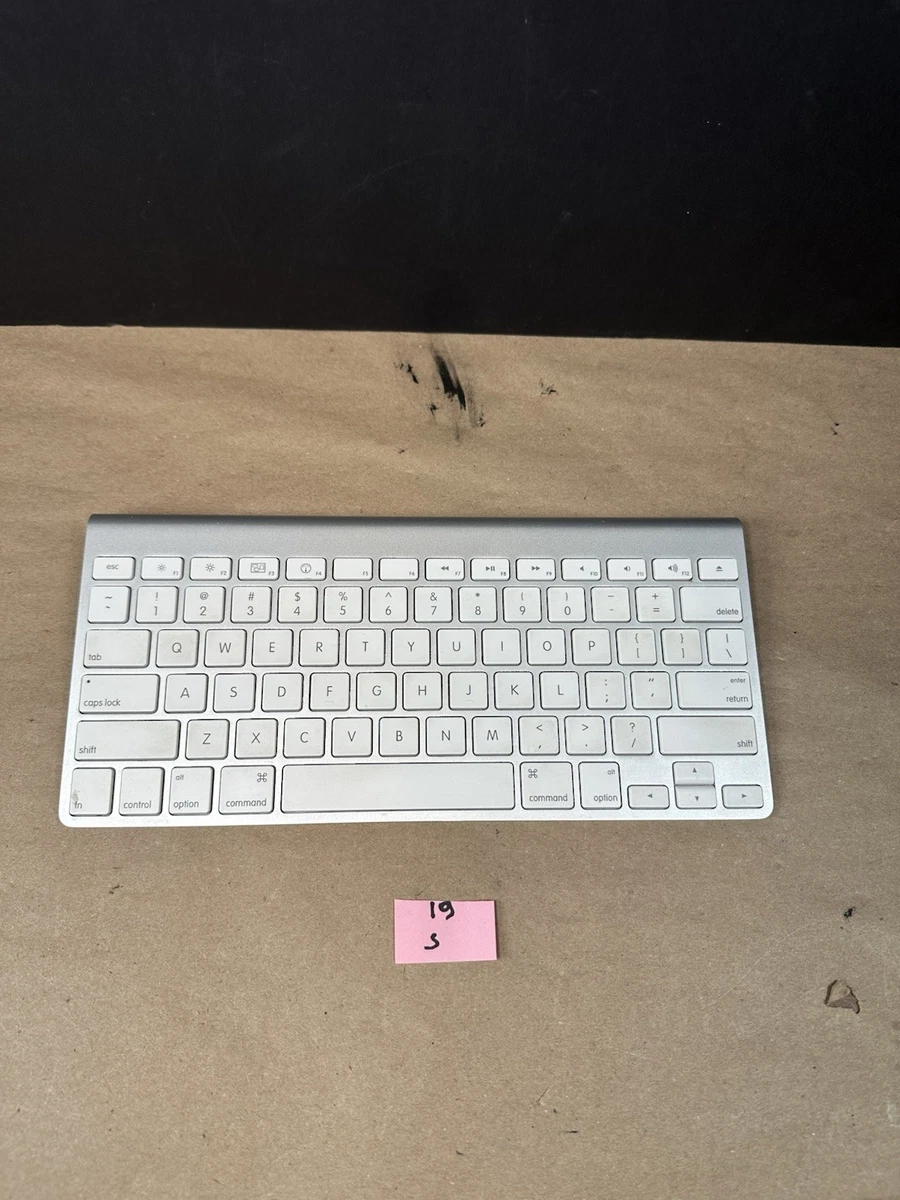 Apple Wireless Bluetooth Keyboard A1314 for sale | eBay