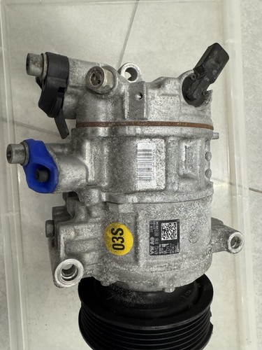 Originaler Audi A4 B9 Klimakompressor