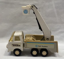 Vintage 1970’s Tonka Mini Bell System Bucket Lift Service Truck