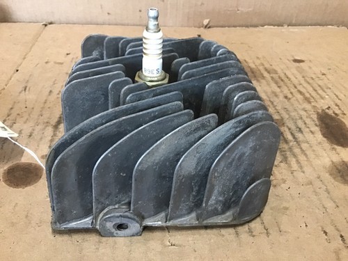 Head Left Engine # 8G8-11121-00-00 Yamaha 1990 Ovation 340 Snowmobile - Picture 6 of 12