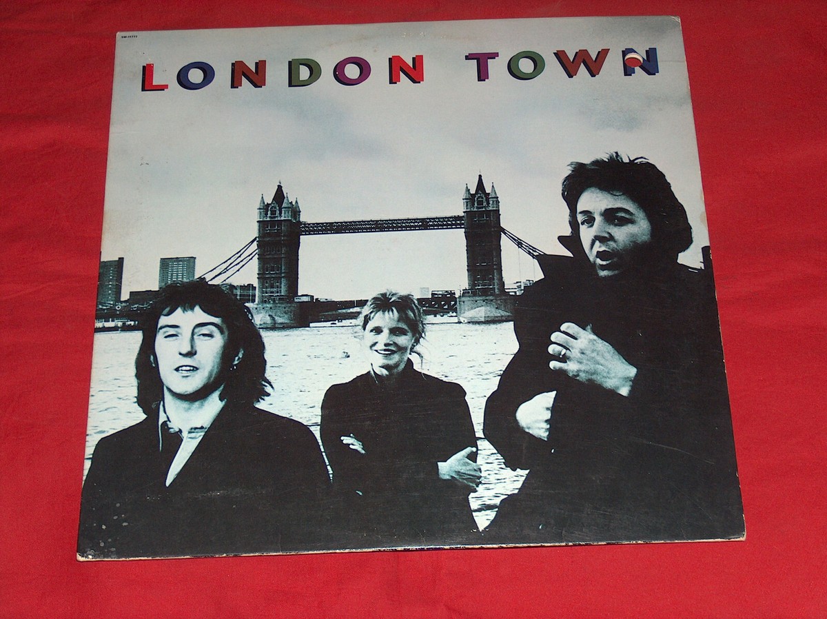 33 RPM 1978 Paul McCartney Wings London Town Album Capitol