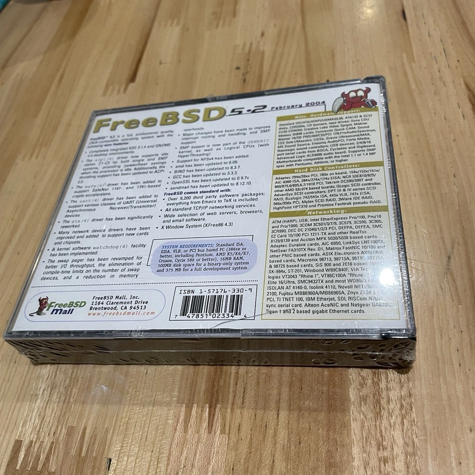 FreeBSD 5.2 February 2004 BSD 32 / 64 bit Unix Operating System SEALED - Image 4 of 4