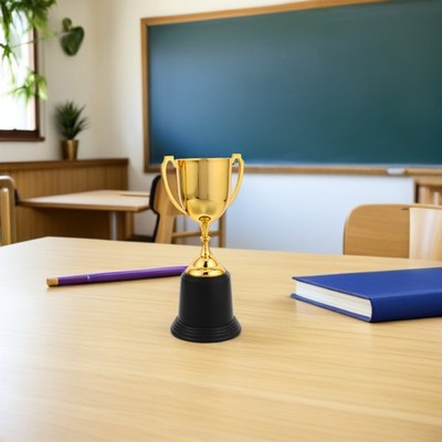 2 Pcs Art Plastic Trophy Award Trophies Cup Kindergarten Graduation