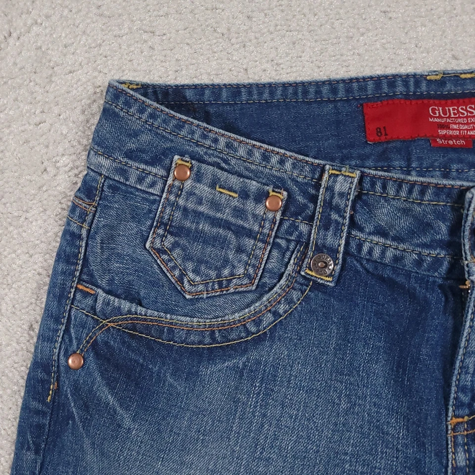Bermudas de mezclilla capri de colección Guess para mujer 30 denim tiro bajo elásticas 12,5" Foto 4 de 4