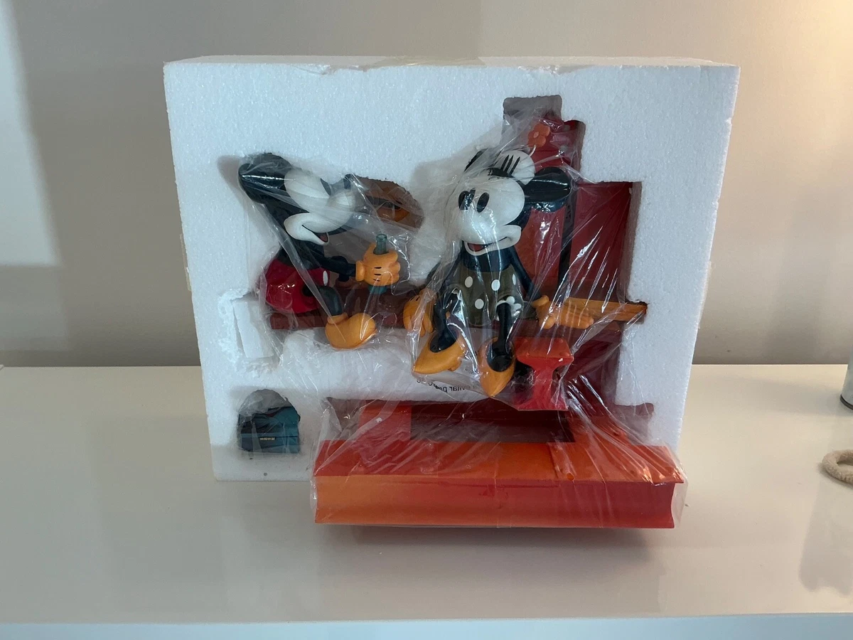 Mickey Mouse Statue In Disney Limited Edition Collectibles (1968