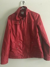 Chico's Synergy Red Size 1 Coat Jacket Zip Up Hooded Women Stylish Cut