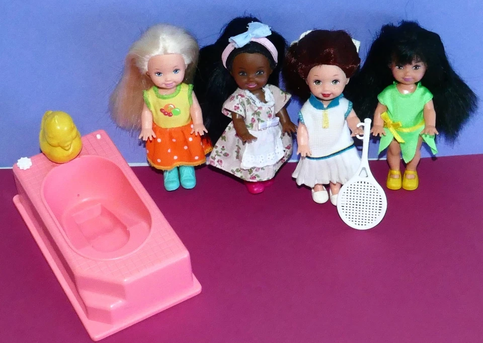 Barbie Konvolut Shelly Kelly Schwarz, Blond, rote Haare + Badewanne mit Entchen - Bild 3 von 4